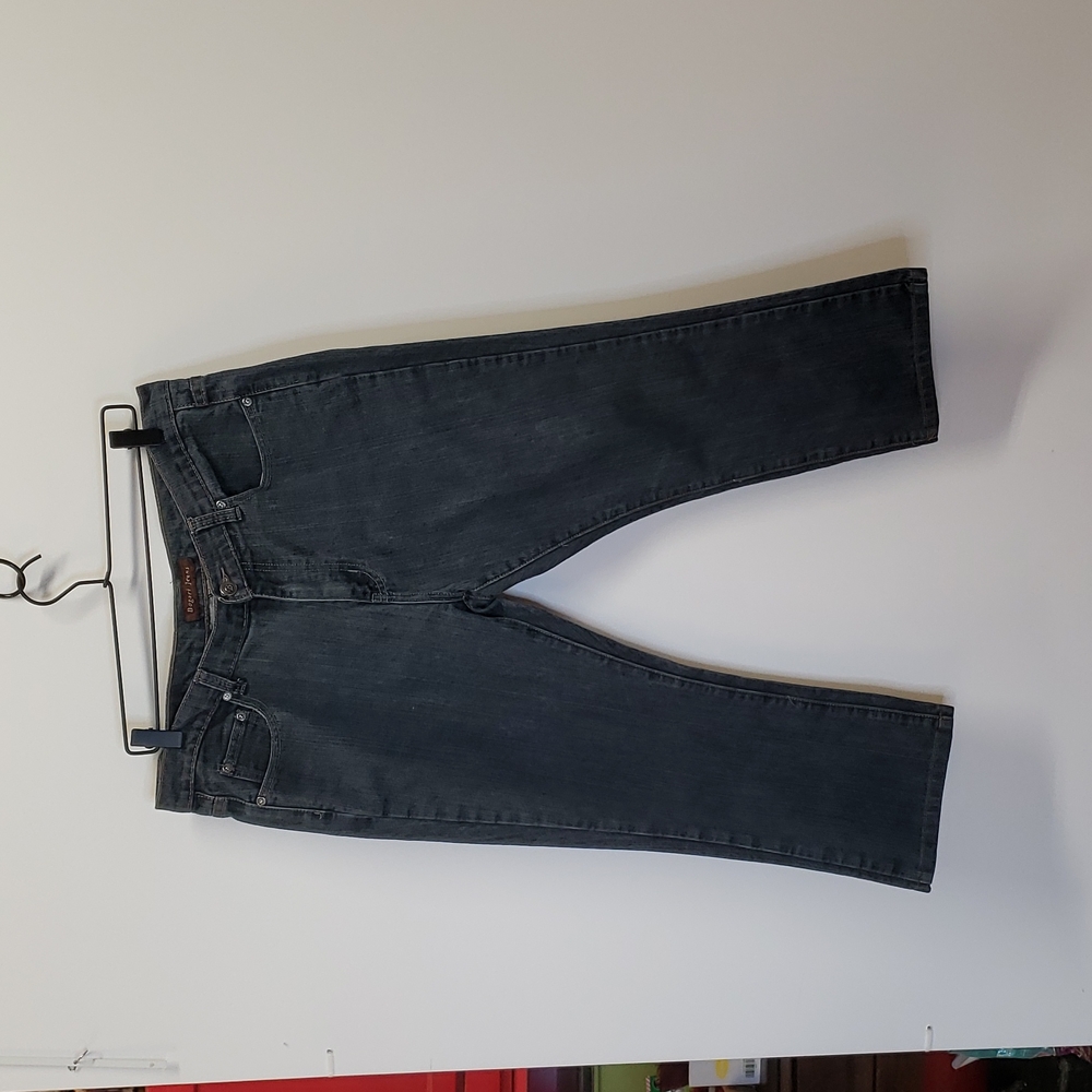 Size 12 Bogari jeans cropped.  E99